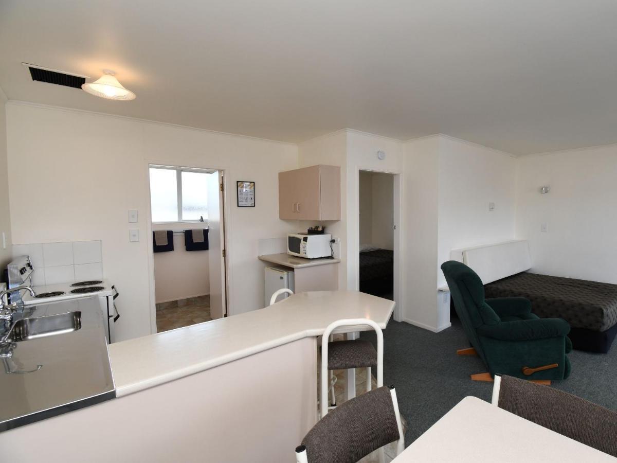 Avon Motel Hawera Exterior foto