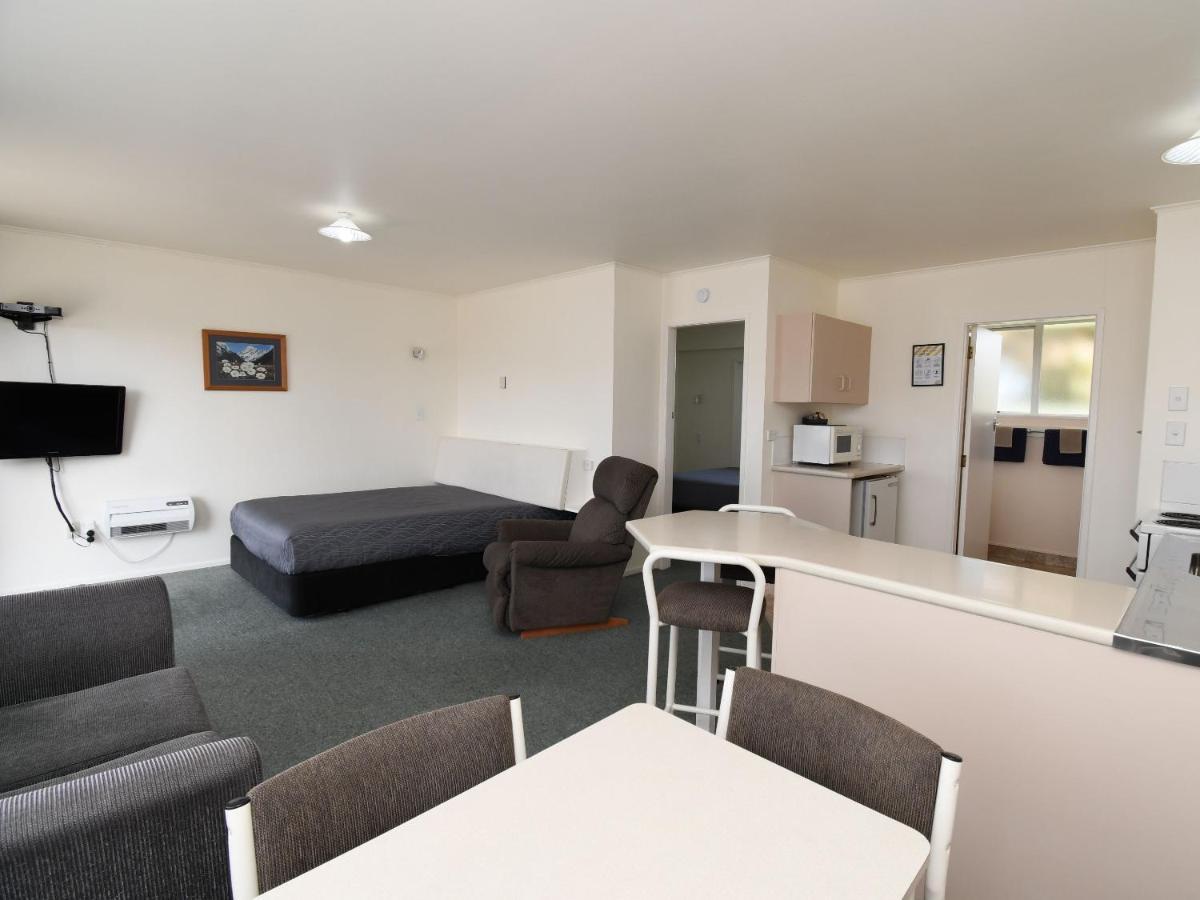 Avon Motel Hawera Exterior foto